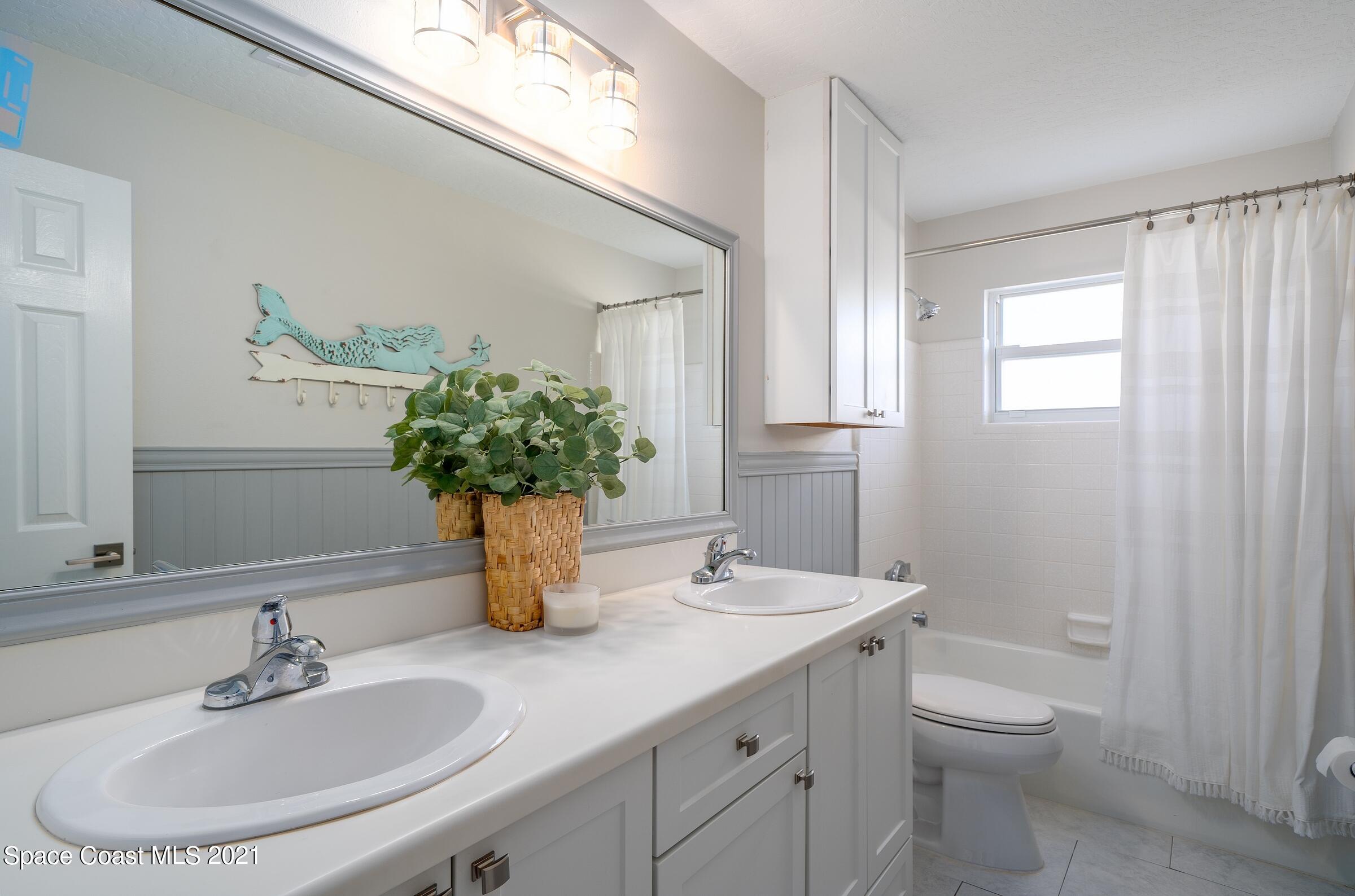 203 Sand Pine Road Indialantic, FL 32903 - Photo 12 of 27 11 - 203 Sand Pine Rd (32)