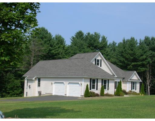 12 Hunter's Ridge Southwick, MA 01077 - Photo 3 of 30 Gallery Image 3