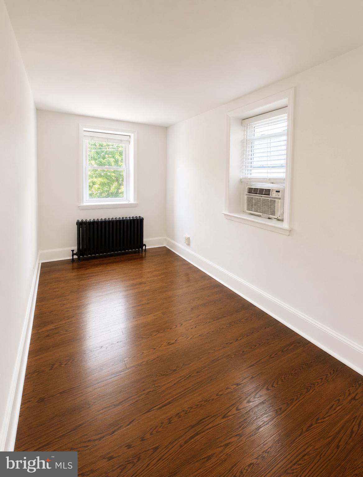 22 Balligomingo Road Conshohocken, PA 19428 - Photo 10 of 27 Bedroom #1