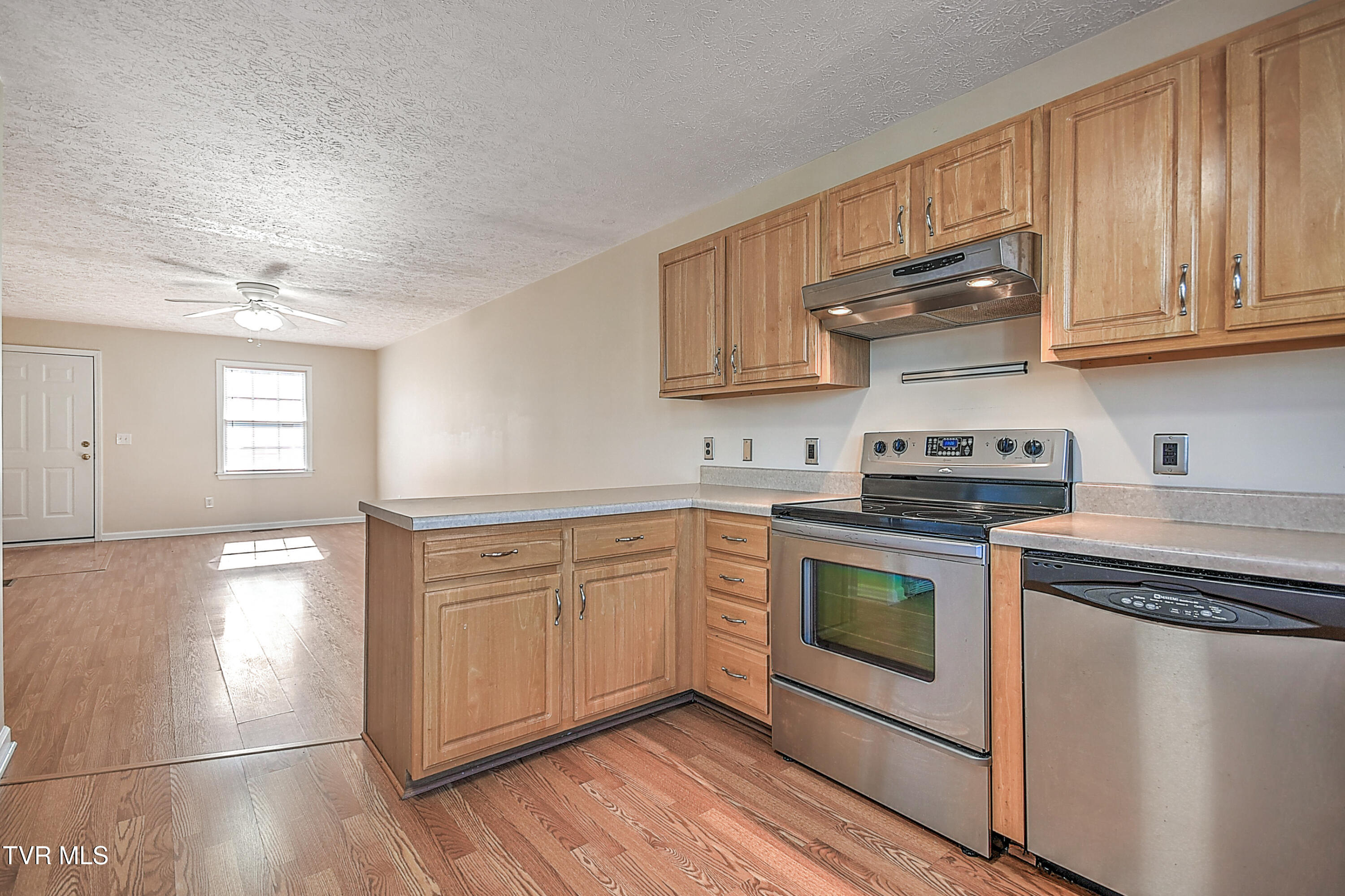 531 Beaverview Drive Bristol, VA 24201 - Photo 18 of 35 531 Bearview DB-18