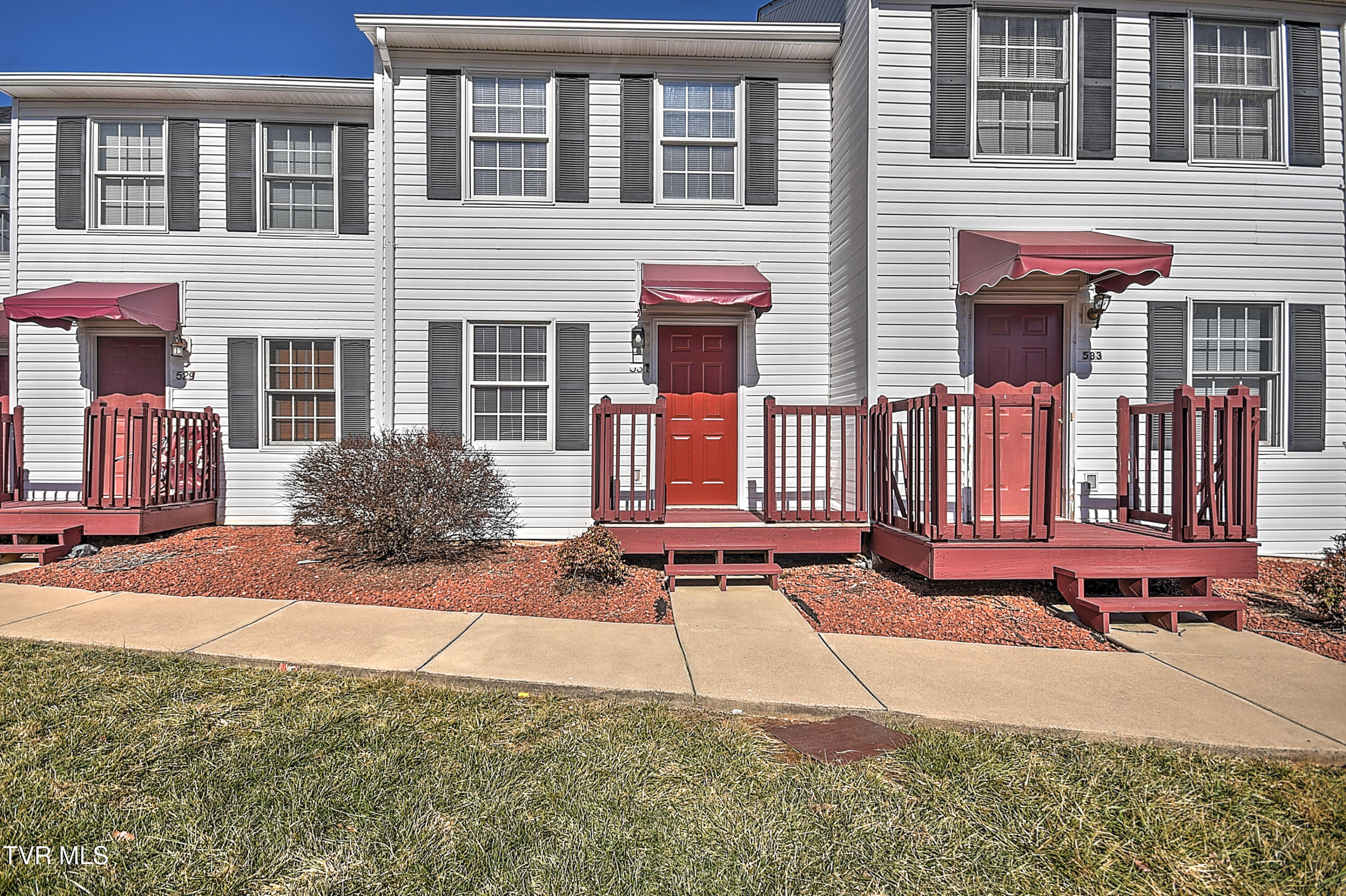 531 Beaverview Drive Bristol, VA 24201 - Photo 2 of 35 531 Bearview DB-2