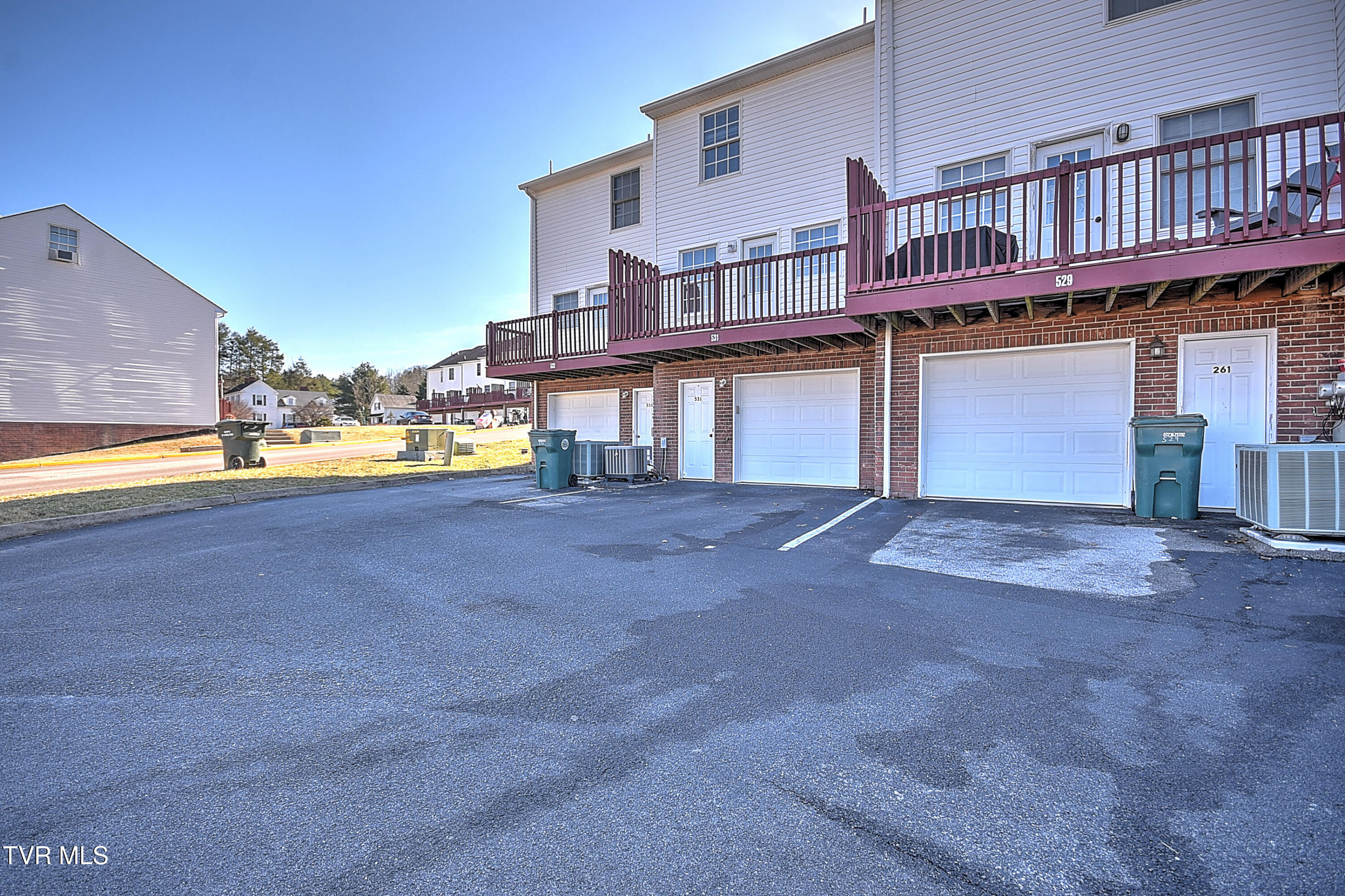 531 Beaverview Drive Bristol, VA 24201 - Photo 34 of 35 531 Bearview DB-38