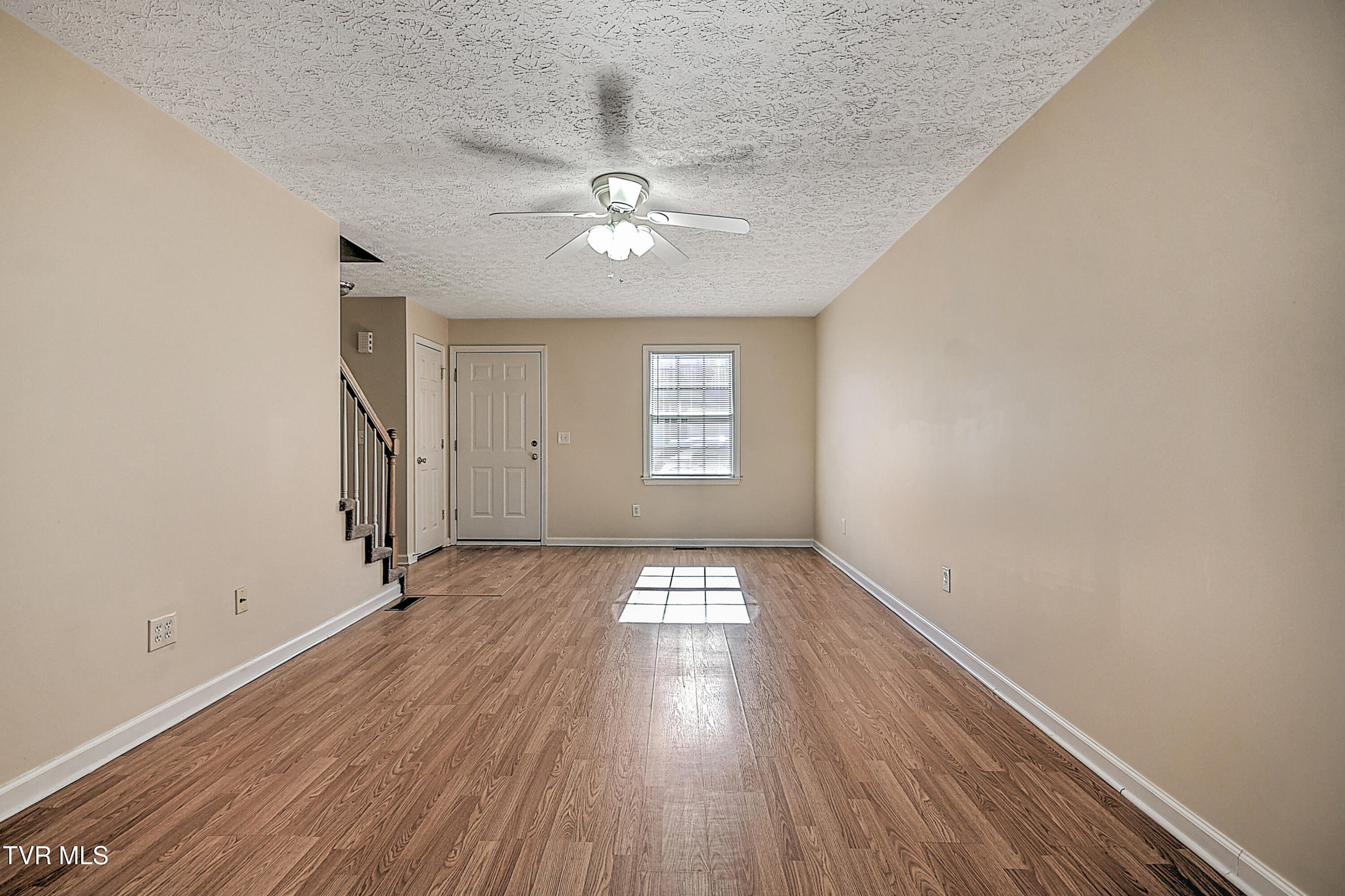 531 Beaverview Drive Bristol, VA 24201 - Photo 6 of 35 531 Bearview DB-6