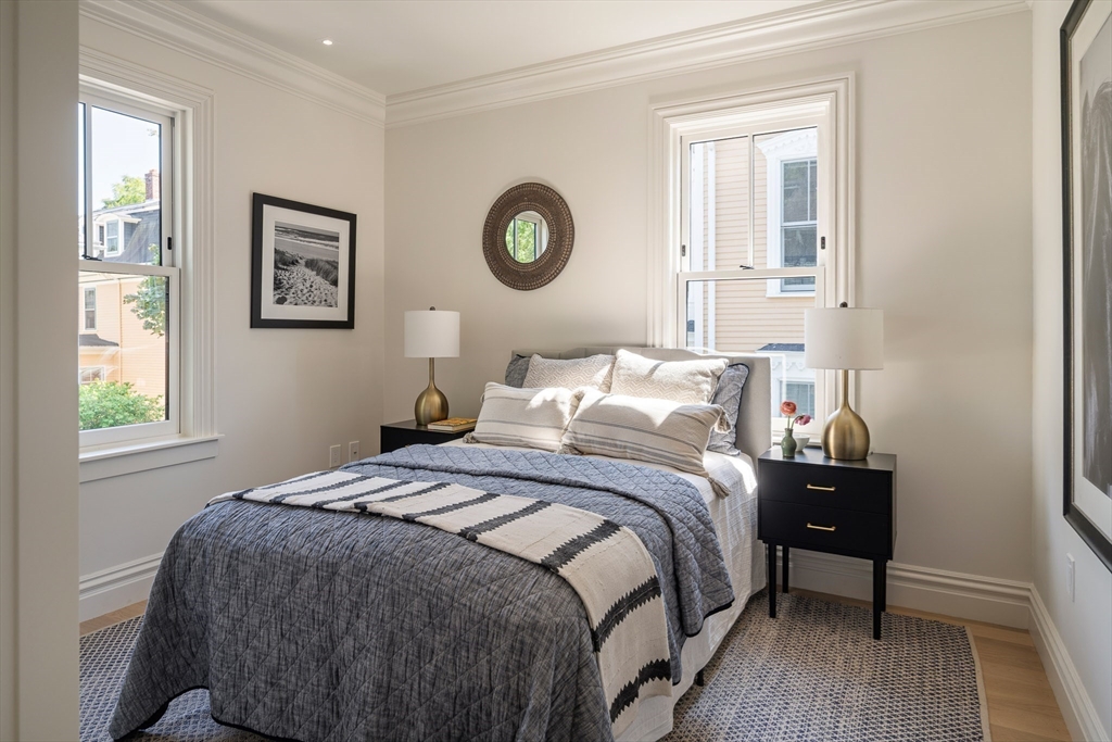 67 Inman Street Cambridge, MA 02139 - Photo 13 of 27