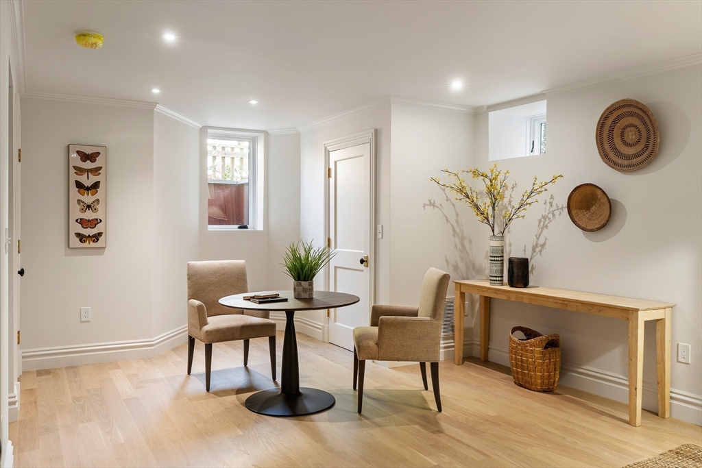 67 Inman Street Cambridge, MA 02139 - Photo 21 of 27