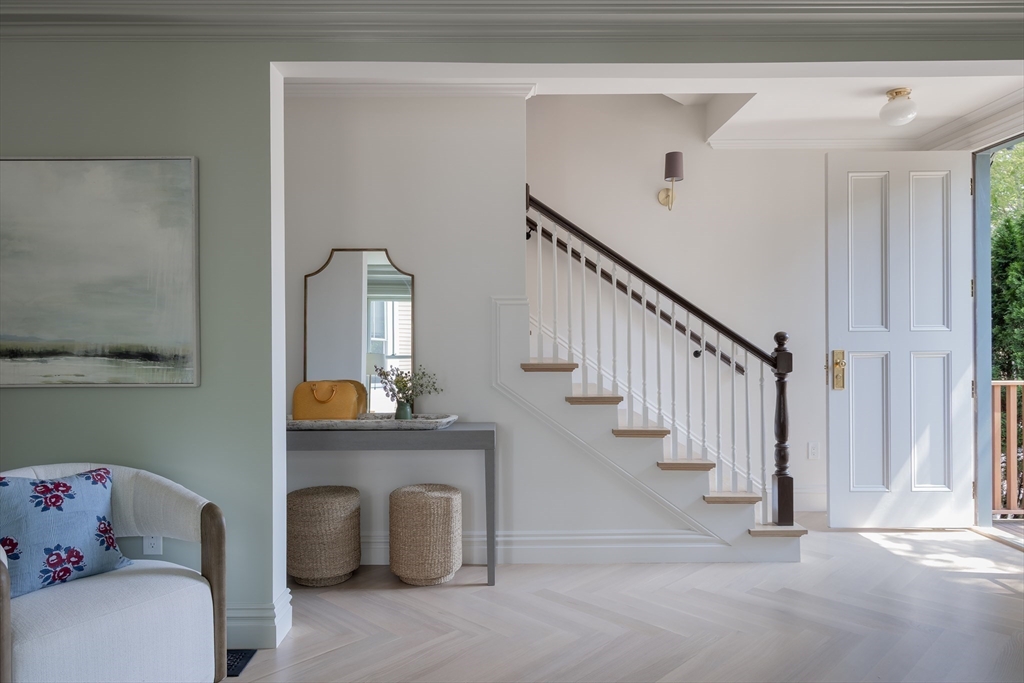 67 Inman Street Cambridge, MA 02139 - Photo 3 of 27