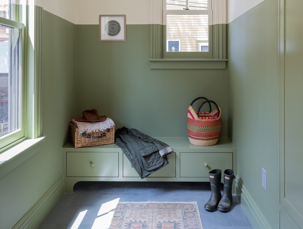 67 Inman Street Cambridge, MA 02139 - Photo 10 of 27