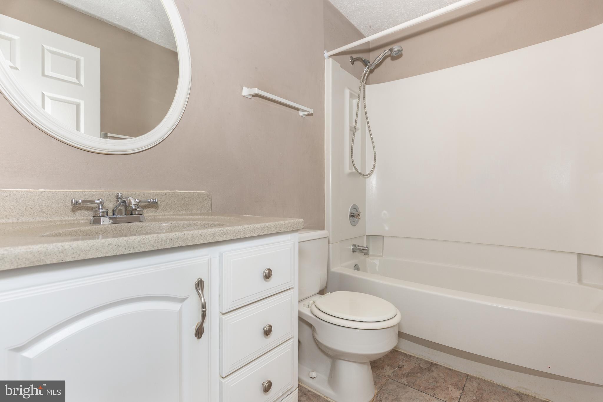 6723 Kernel Court Frederick, MD 21703 - Photo 22 of 26 Full Bath