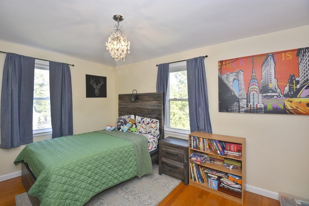 51 Dellwood Road Worcester, MA 01602 - Photo 19 of 36