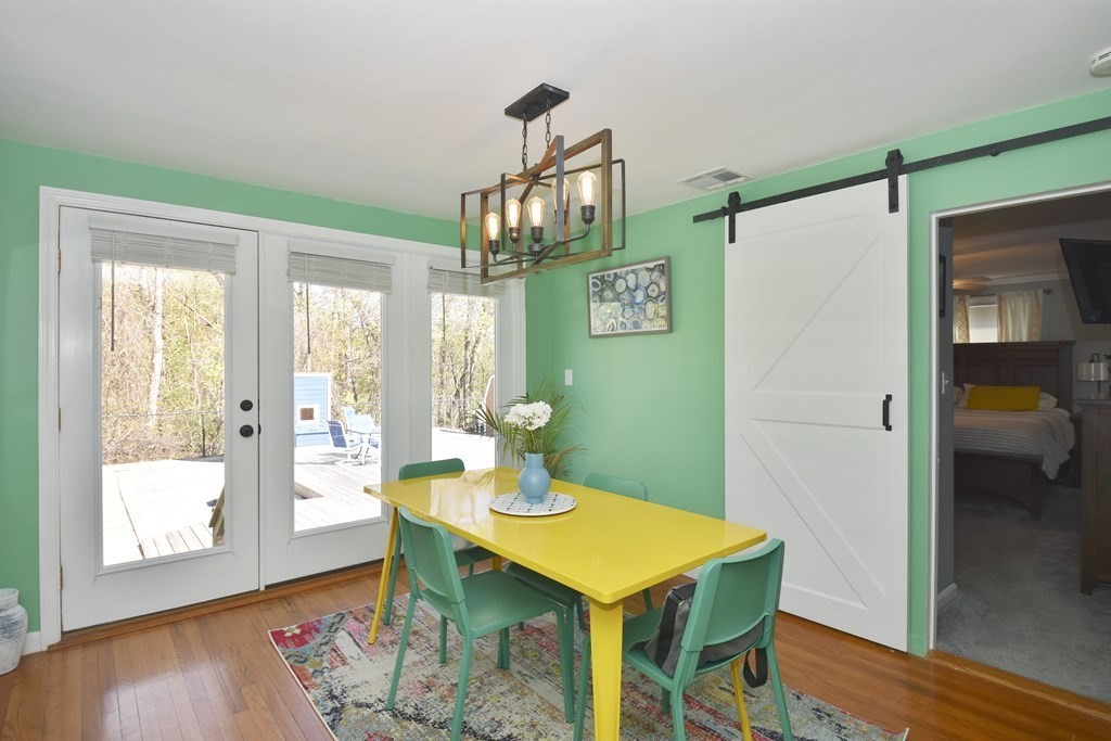 51 Dellwood Road Worcester, MA 01602 - Photo 7 of 36