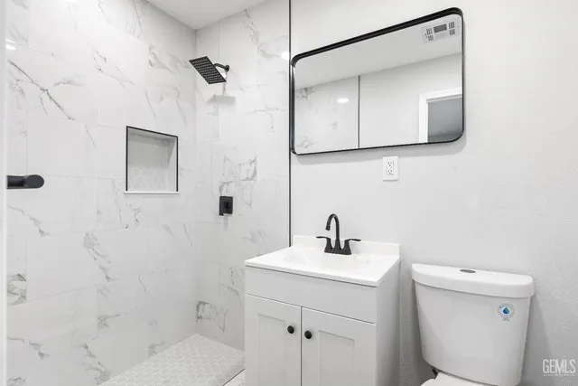 $349,900 | Undisclosed Address, Bakersfield, CA 93305