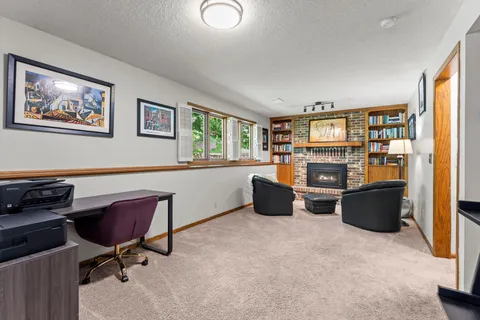 $425,000 | 12 Oak Shore Drive, Burnsville, MN 55306