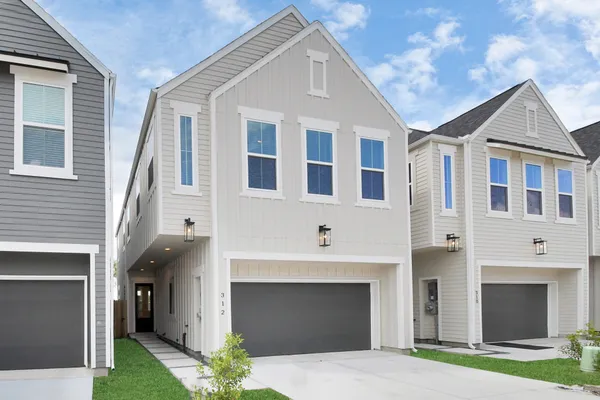 $2,300 | 313 Charlock Street, Houston, TX 77022