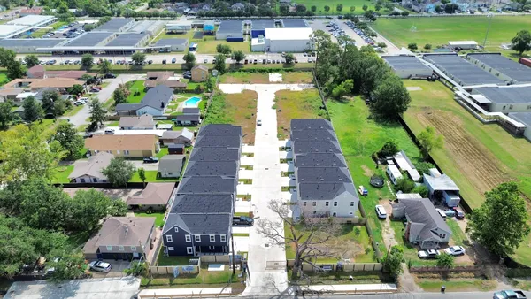 $2,300 | 313 Charlock Street, Houston, TX 77022