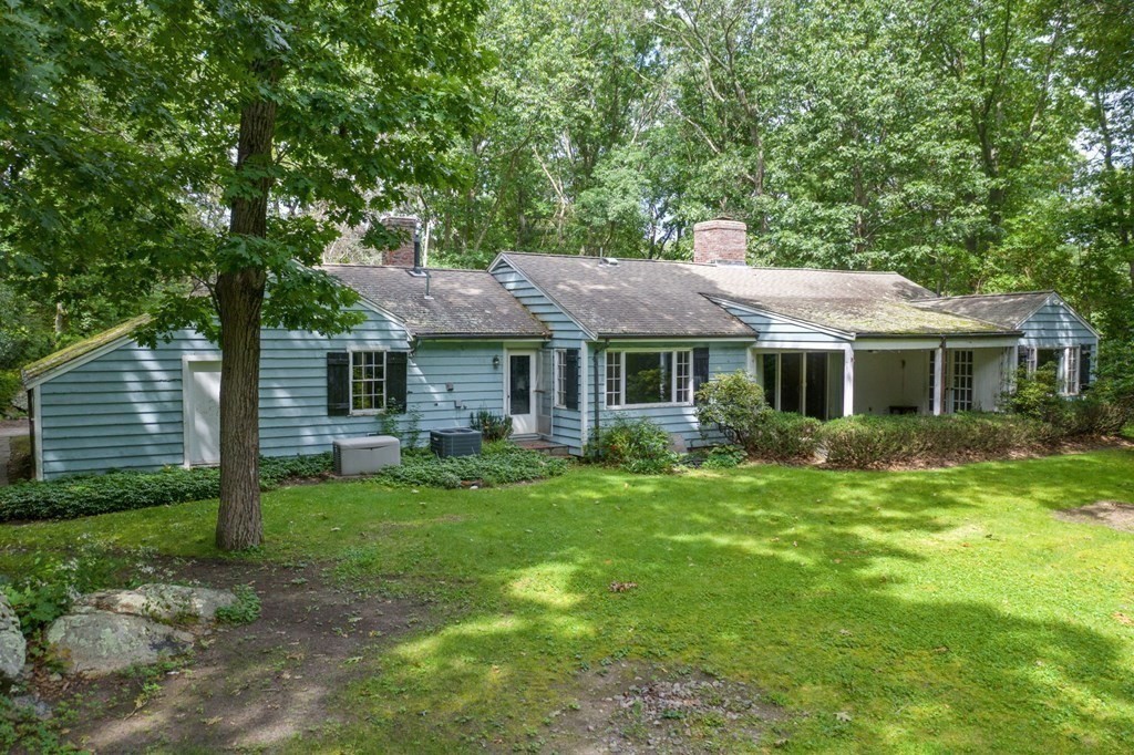 7 Boulder Glen Road Hingham, MA 02043 - Photo 2 of 9