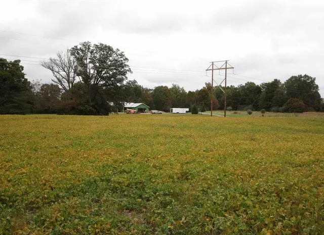 $80,000 | 1924 Castle Oaks Road, Pittsburg, IL 62974