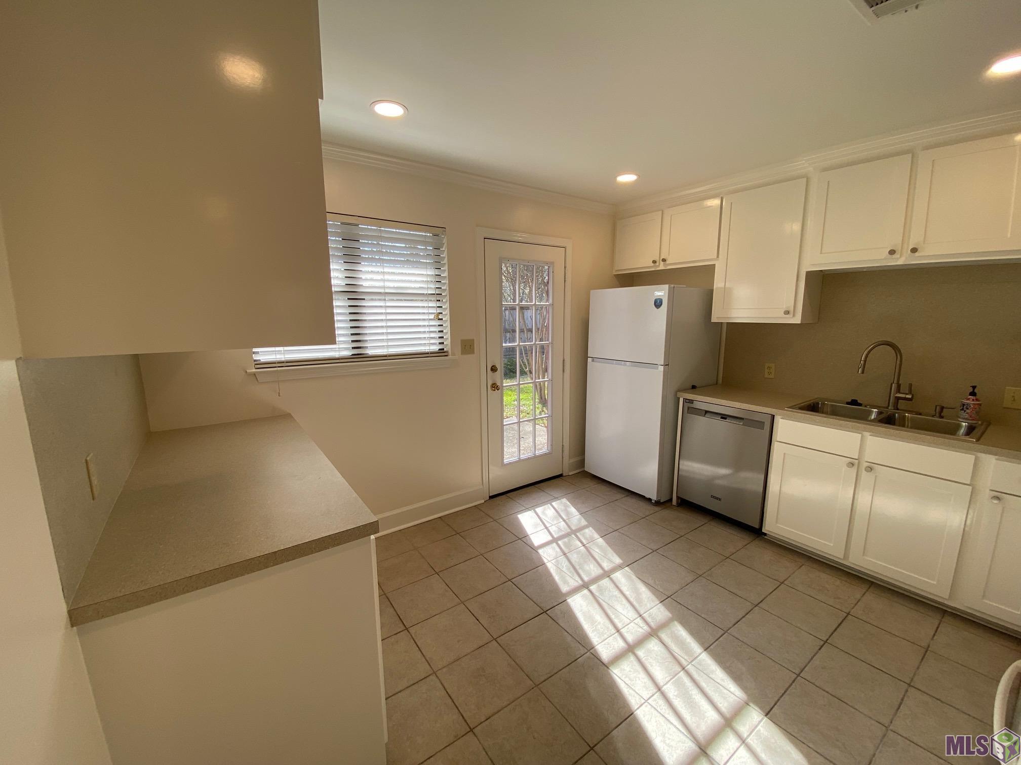 5323 Blair Lane, Unit DD3 Baton Rouge, LA 70809 - Photo 8 of 21