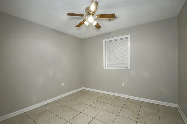 $1,700 | 1904 Joseph Drive, St. Bernard, LA 70085