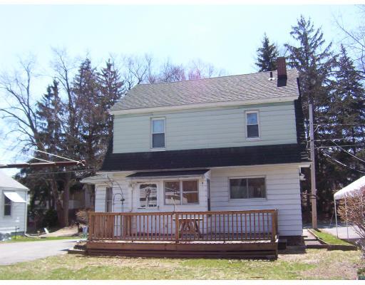 28 Brooks Street Springfield, MA 01109 - Photo 2 of 7