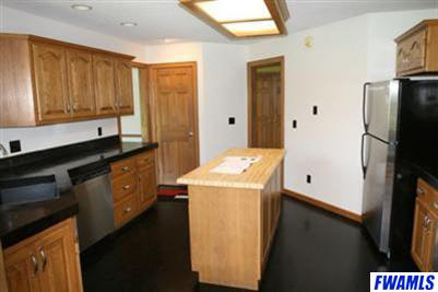 11029 Wheelock Road Fort Wayne, IN 46835 - Photo 12 of 20