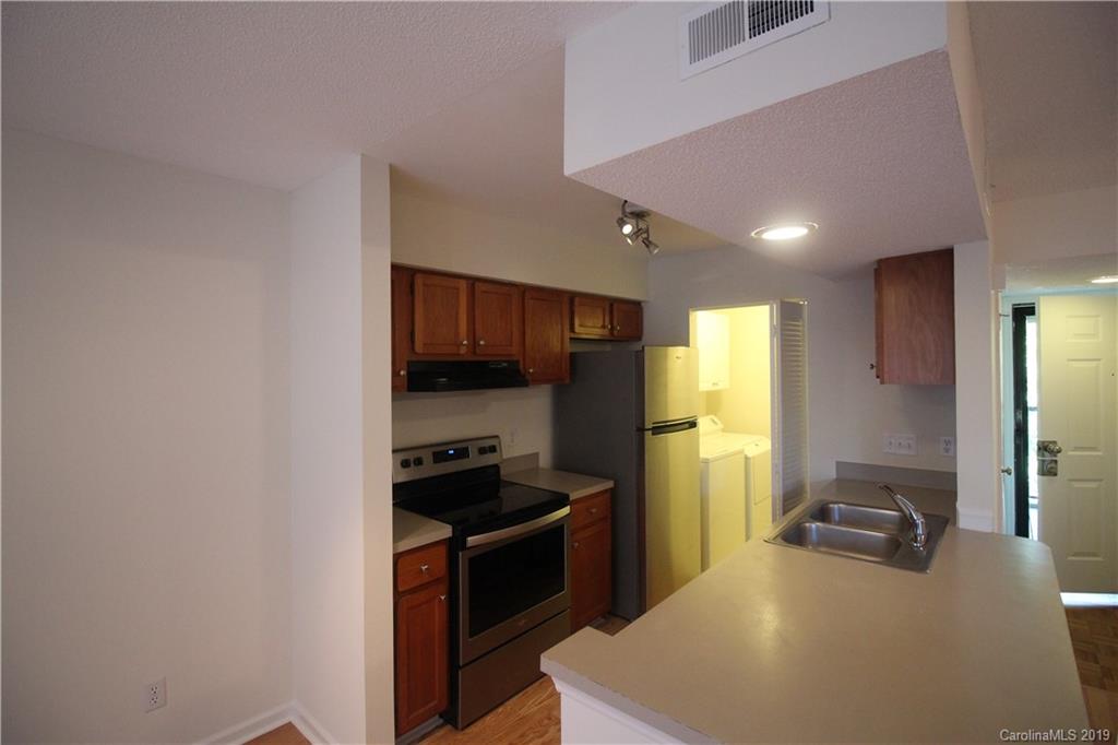 11021 Running Ridge Road Charlotte, NC 28226 - Photo 8 of 34