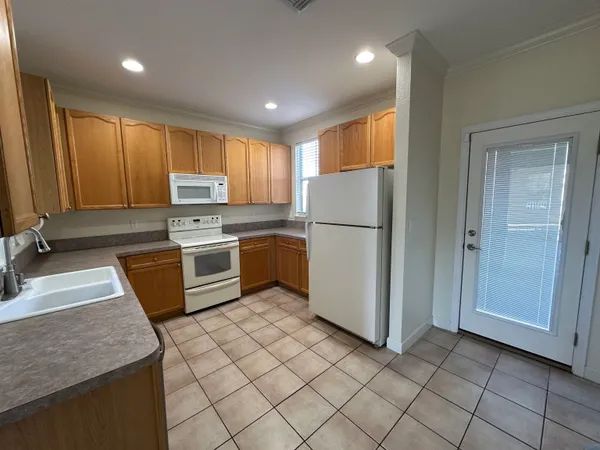 $1,850 | 3659 Longfellow Road, Unit 1, Tallahassee, FL 32311