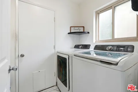 $849,999 | 18720 Chase Street, Northridge, CA 91324