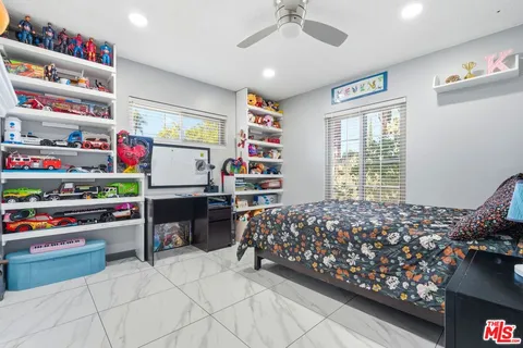 $849,999 | 18720 Chase Street, Northridge, CA 91324