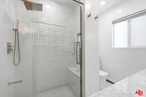 $849,999 | 18720 Chase Street, Northridge, CA 91324