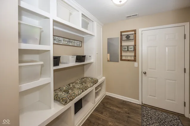 $329,000 | 10451 Pintail Lane, Indianapolis, IN 46239