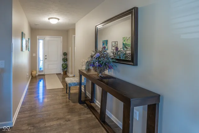 $329,000 | 10451 Pintail Lane, Indianapolis, IN 46239