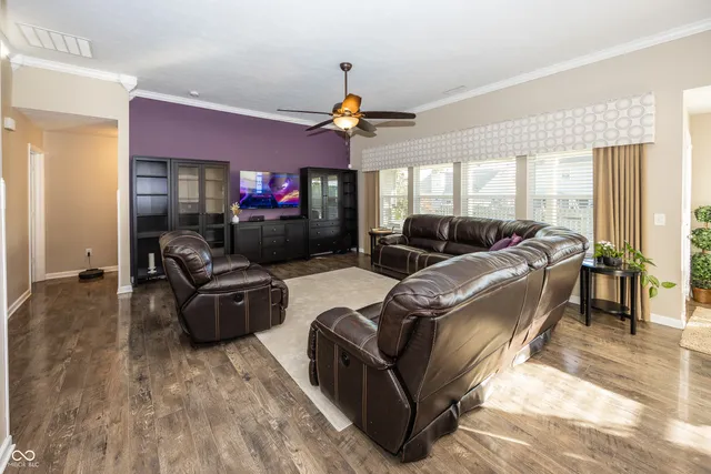 $329,000 | 10451 Pintail Lane, Indianapolis, IN 46239