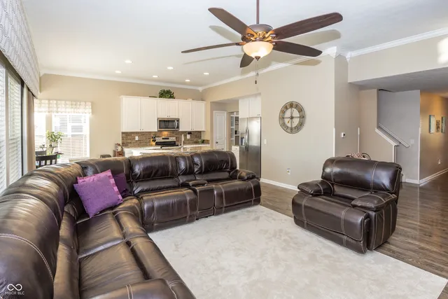 $329,000 | 10451 Pintail Lane, Indianapolis, IN 46239