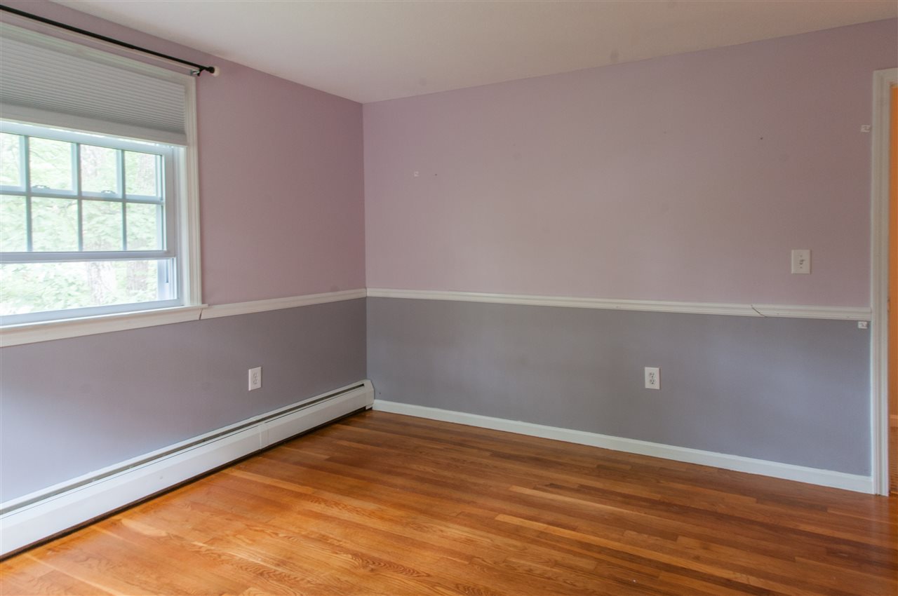 4 Roberts Road Amherst, NH 03031 - Photo 20 of 40