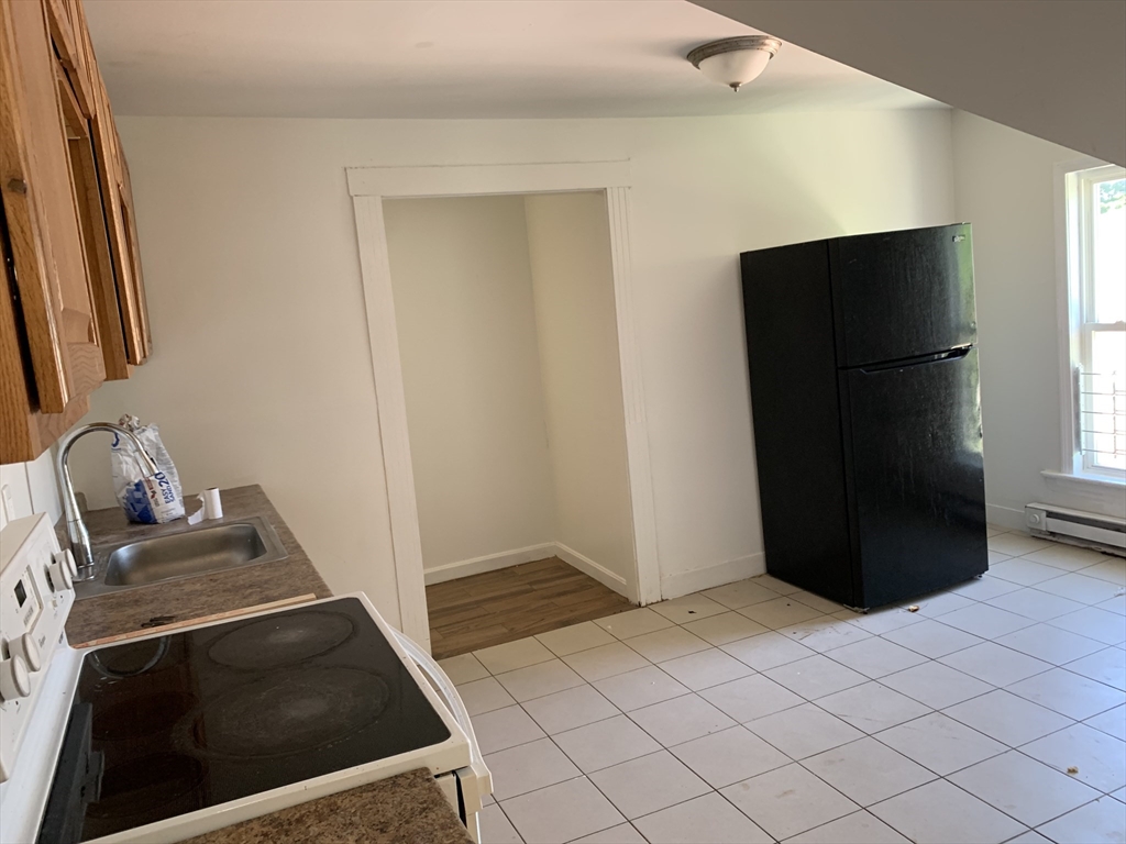 128 Austin Street Worcester, MA 01609 - Photo 25 of 30