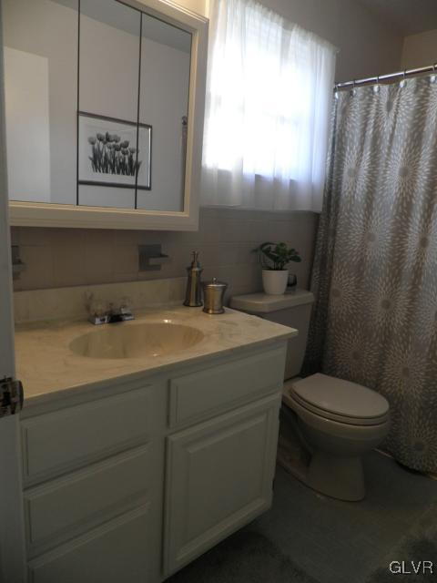 1961 Hopewell Road Bethlehem, PA 18017 - Photo 13 of 15 Gallery Image 13