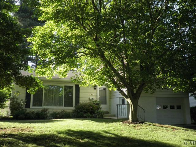 1961 Hopewell Road Bethlehem, PA 18017 - Photo 2 of 15 Gallery Image 2