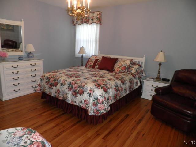 1961 Hopewell Road Bethlehem, PA 18017 - Photo 10 of 15 Gallery Image 10