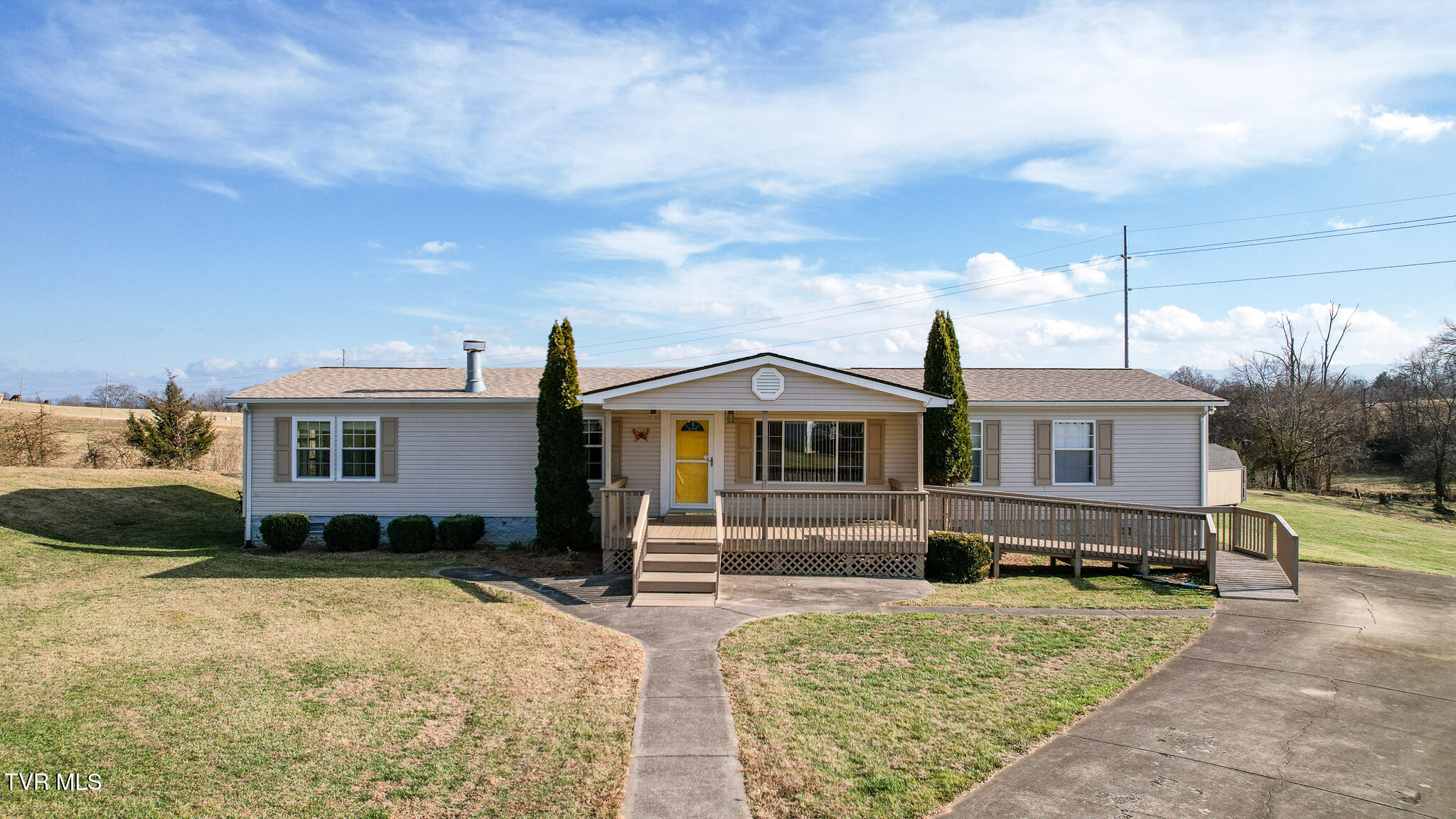260 Carriage Lane Greeneville, TN 37745 - Photo 1 of 59 1