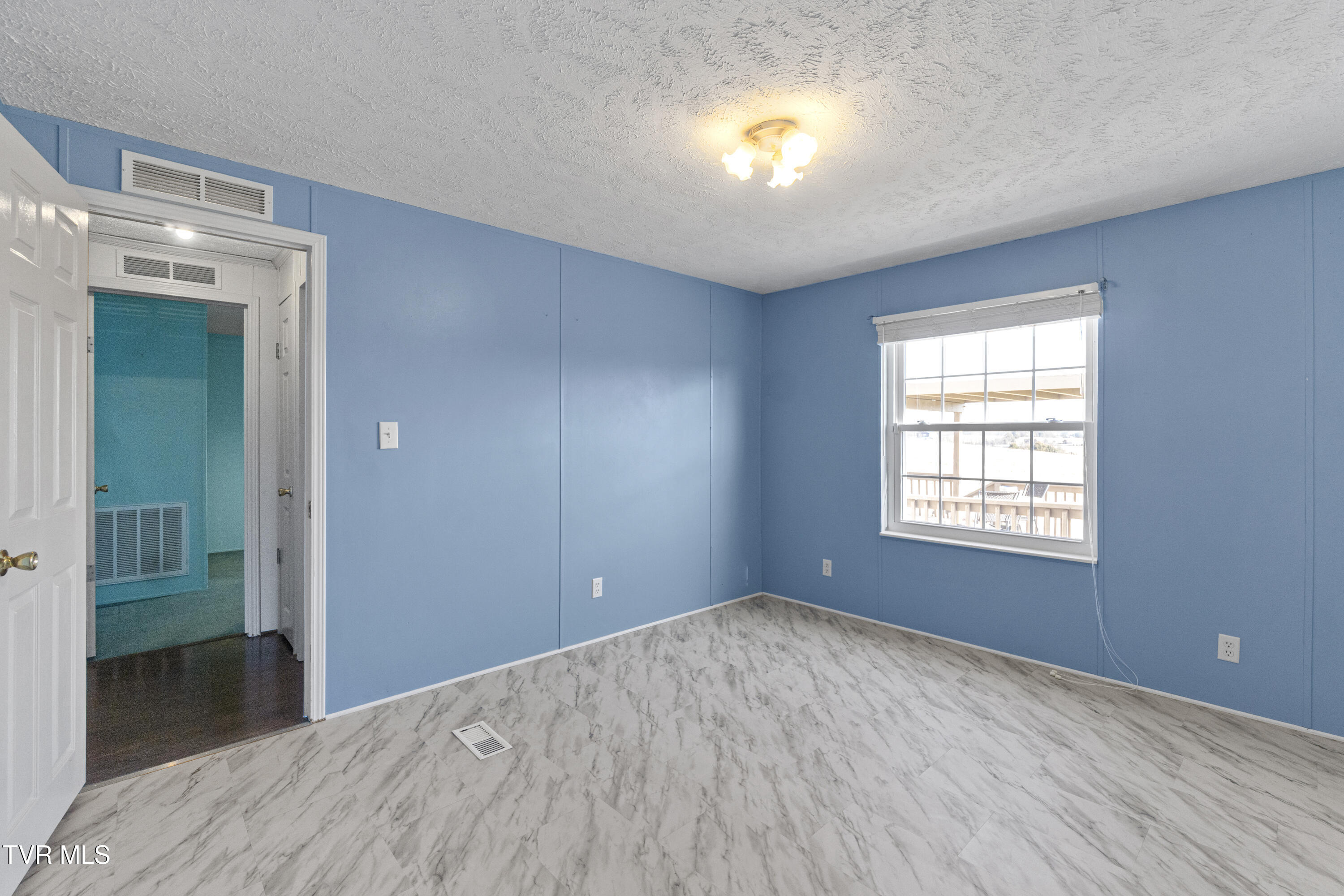 260 Carriage Lane Greeneville, TN 37745 - Photo 35 of 59 29