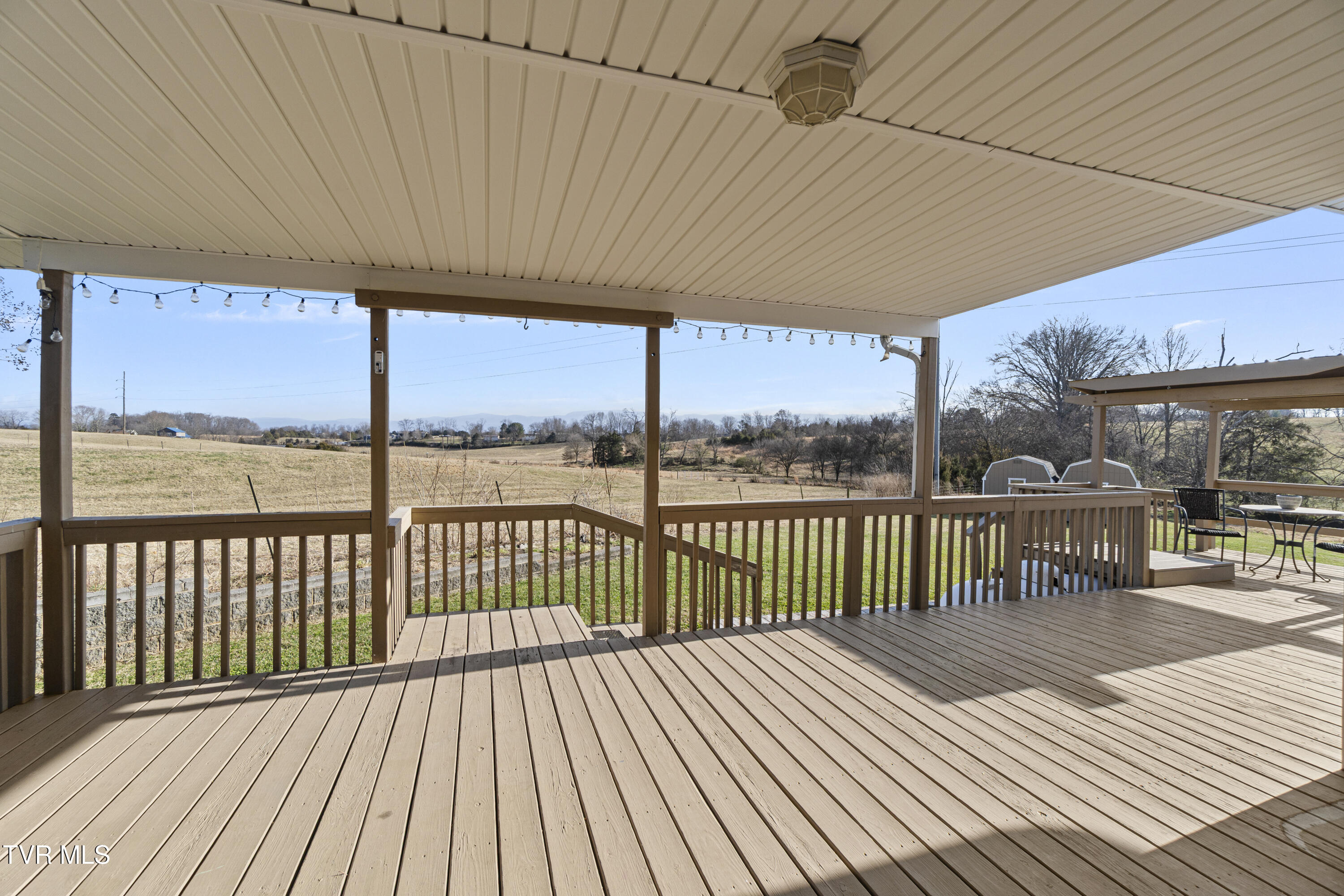 260 Carriage Lane Greeneville, TN 37745 - Photo 47 of 59 39 (2)