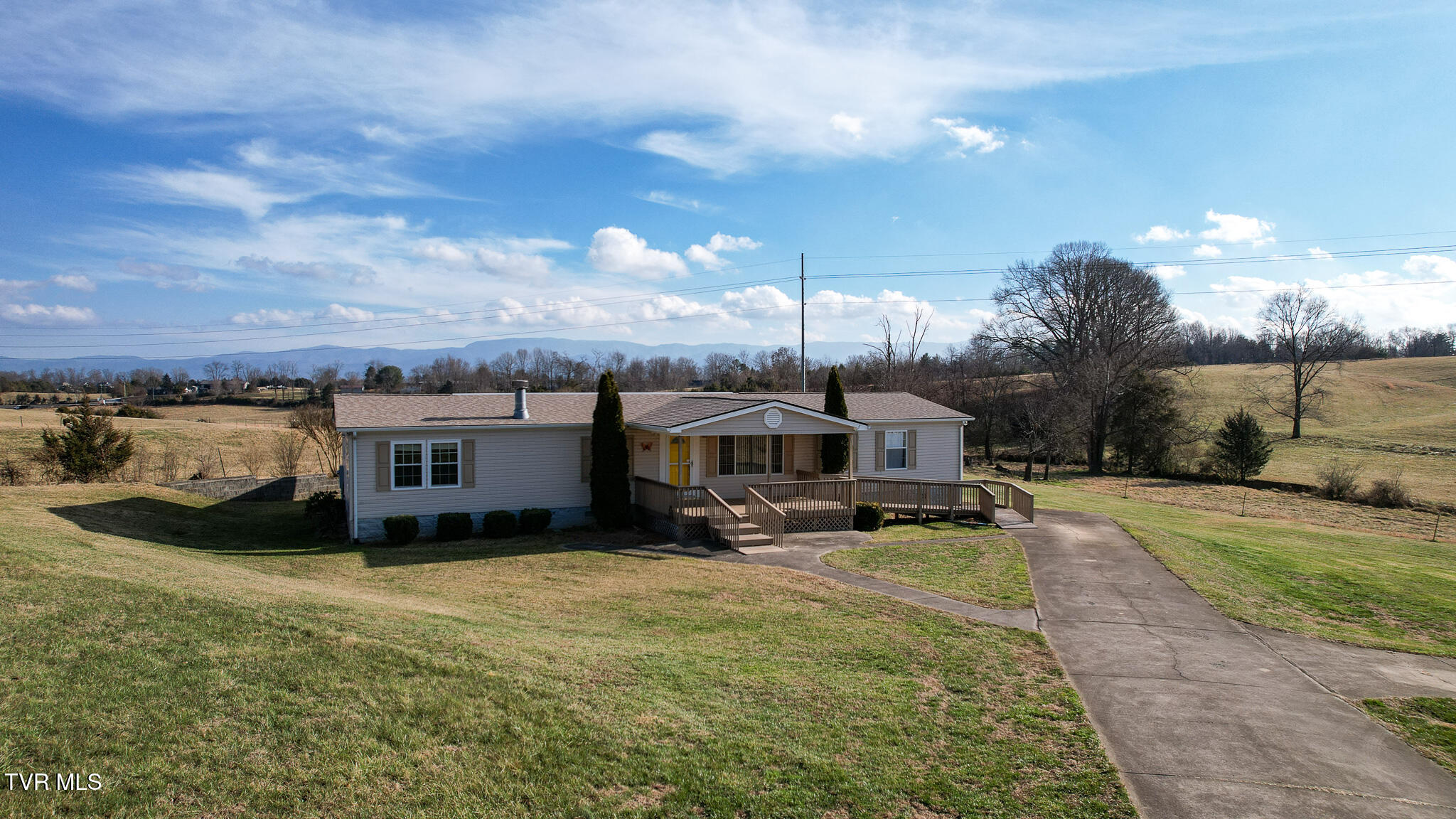 260 Carriage Lane Greeneville, TN 37745 - Photo 51 of 59 42