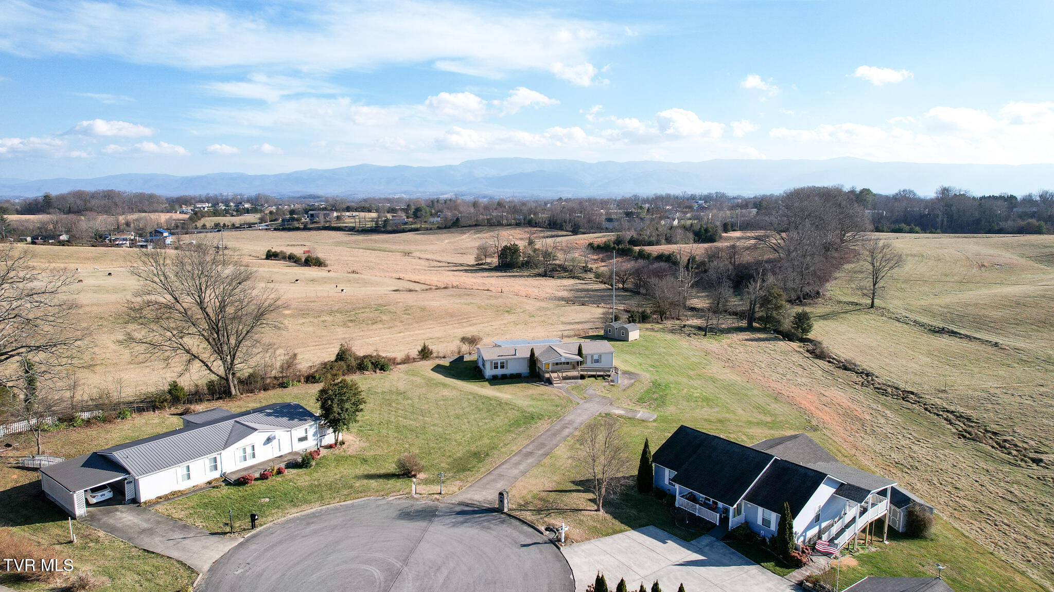 260 Carriage Lane Greeneville, TN 37745 - Photo 53 of 59 44