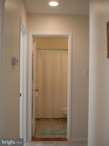 5501 Blacksburg Road Springfield, VA 22151 - Photo 22 of 29 Hallway