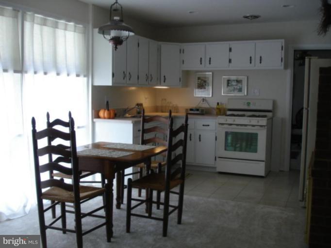 5501 Blacksburg Road Springfield, VA 22151 - Photo 10 of 29 Dining Room