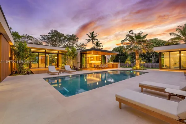 $7,175,000 | 7901 Southwest 120th Street, Pinecrest, FL 33156