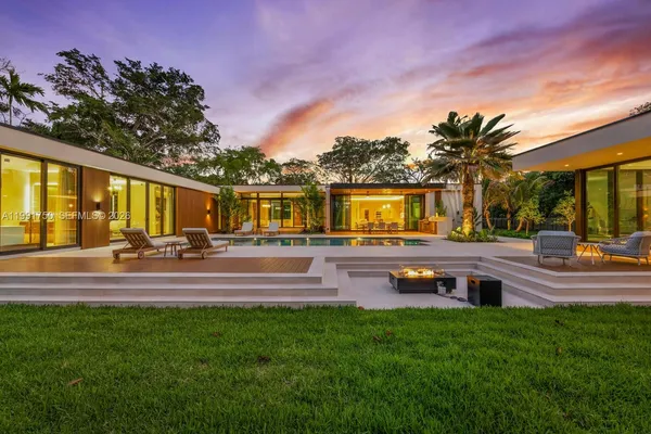 $7,175,000 | 7901 Southwest 120th Street, Pinecrest, FL 33156