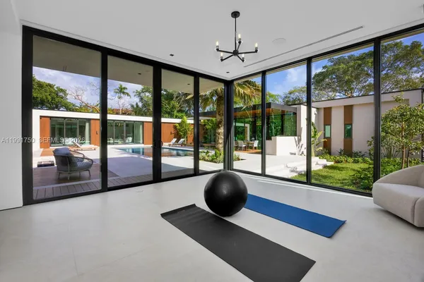 $7,175,000 | 7901 Southwest 120th Street, Pinecrest, FL 33156