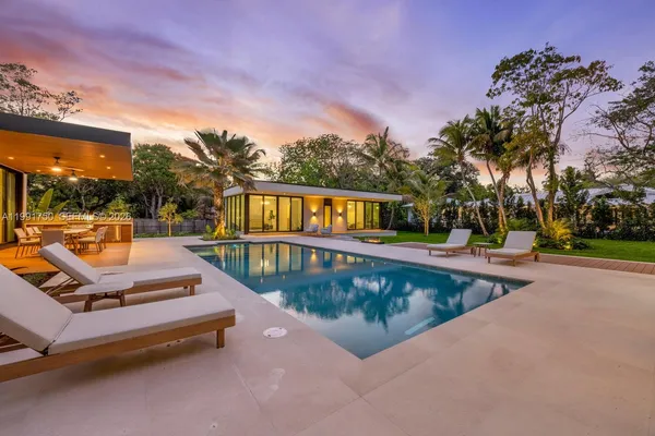 $7,175,000 | 7901 Southwest 120th Street, Pinecrest, FL 33156