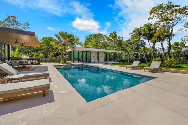 $7,175,000 | 7901 Southwest 120th Street, Pinecrest, FL 33156